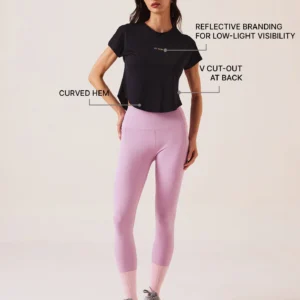 Breatheable Cropped Back-slit Top – Jet Black